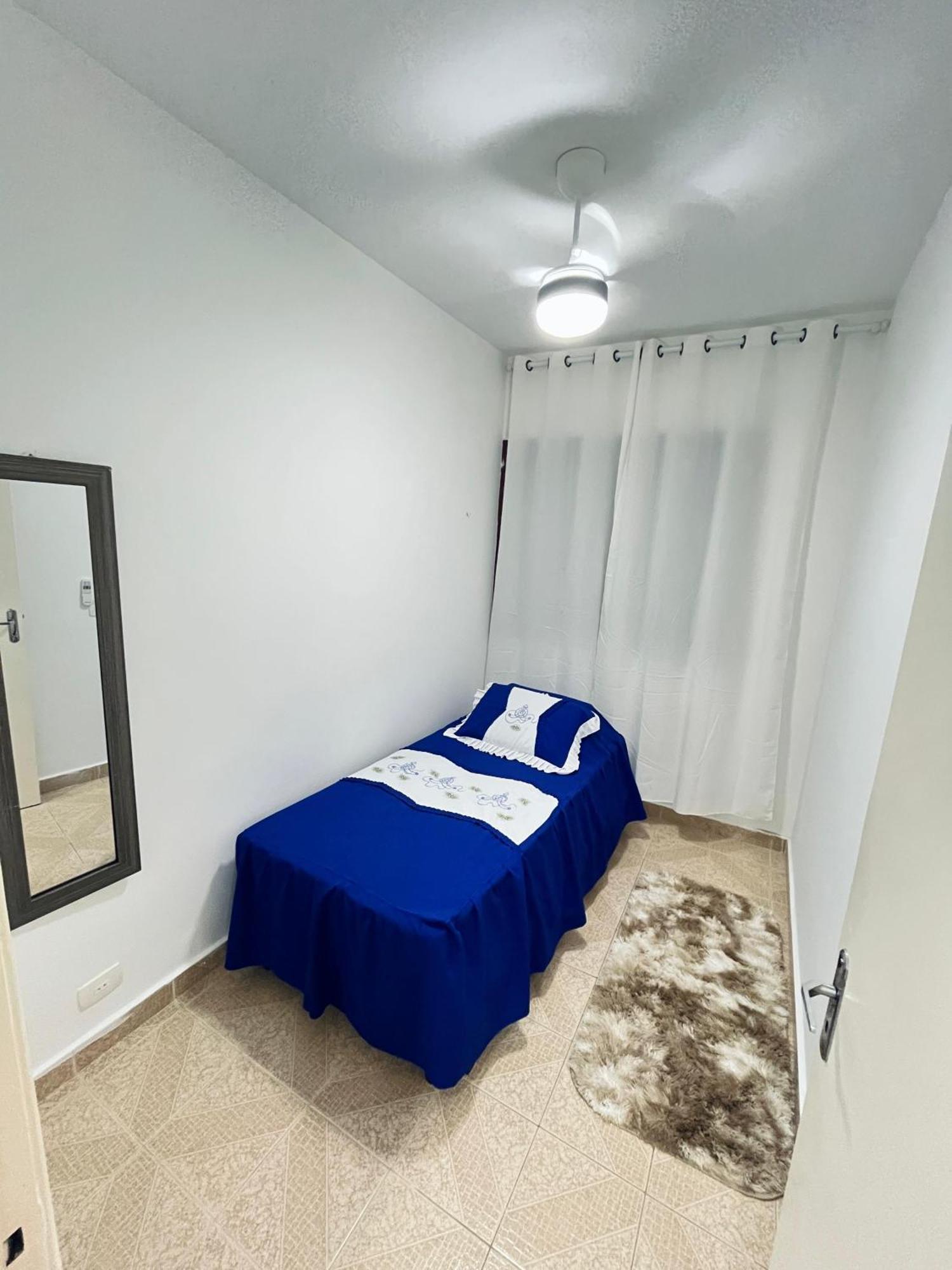 Apartamento Charmoso A 400Mts Da Praia Da Enseada Γκουαρούχα Εξωτερικό φωτογραφία